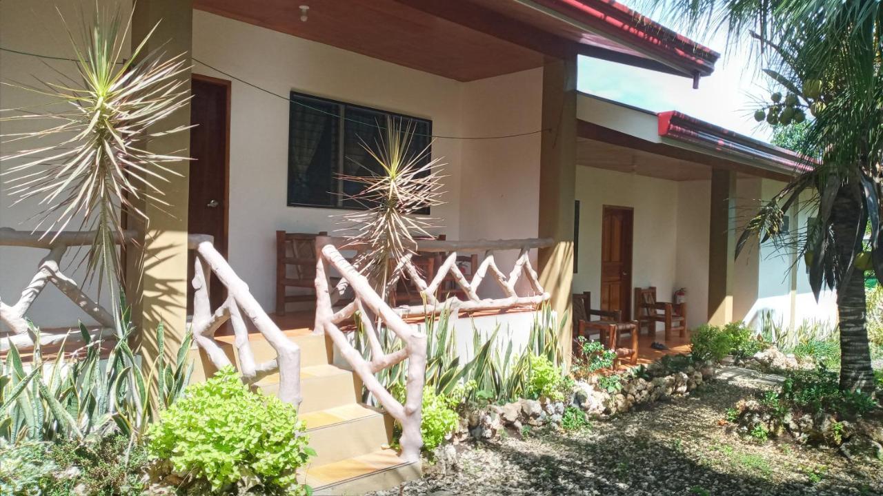 Casa James Apartment, Rooms , Pool And Restaurant Siquijor Exteriör bild